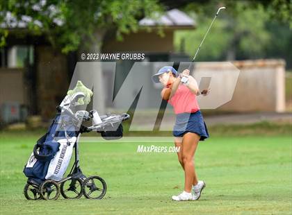 Thumbnail 1 in UIL 5A Girls Golf State Tournament photogallery.