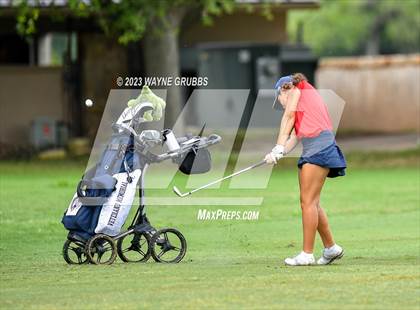 Thumbnail 3 in UIL 5A Girls Golf State Tournament photogallery.