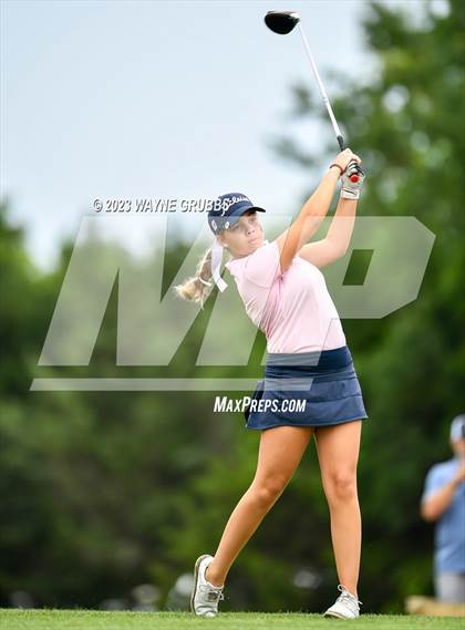 Thumbnail 1 in UIL 5A Girls Golf State Tournament photogallery.