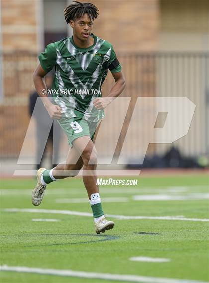 Thumbnail 2 in St. Augustine vs. De La Salle photogallery.