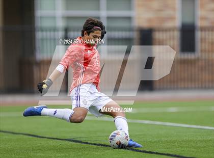 Thumbnail 2 in St. Augustine vs. De La Salle photogallery.