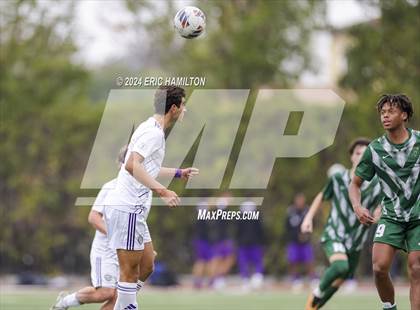 Thumbnail 1 in St. Augustine vs. De La Salle photogallery.