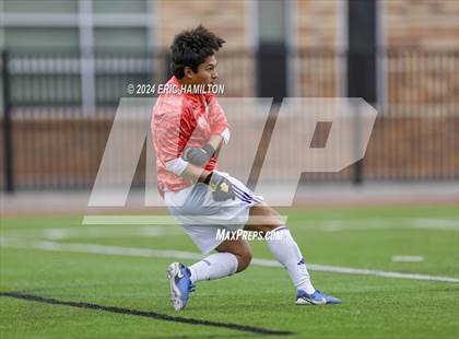 Thumbnail 3 in St. Augustine vs. De La Salle photogallery.