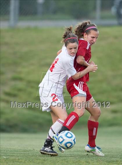 Thumbnail 3 in St. Stephens at Charlotte Catholic (NCHSAA 3A Semifinal) photogallery.