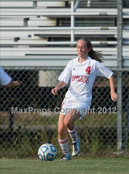 Thumbnail 3 in St. Stephens at Charlotte Catholic (NCHSAA 3A Semifinal) photogallery.