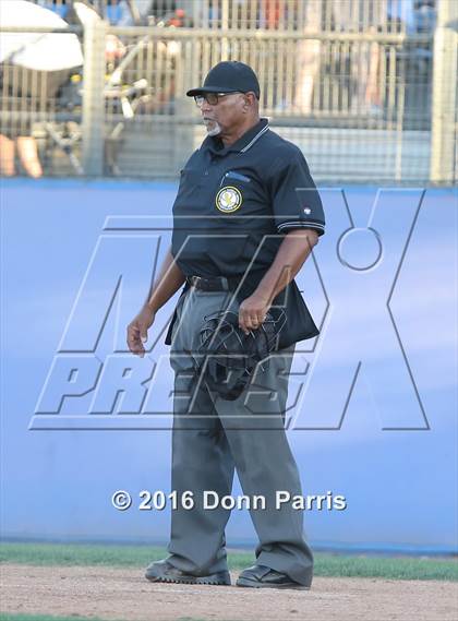 Thumbnail 2 in Woodcrest Christian vs. Cantwell-Sacred Heart (CIF-SS D5 Final) photogallery.