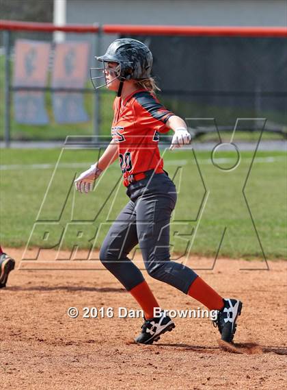 Thumbnail 2 in Cocke County vs Greenback photogallery.
