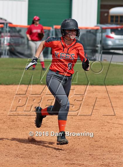 Thumbnail 3 in Cocke County vs Greenback photogallery.