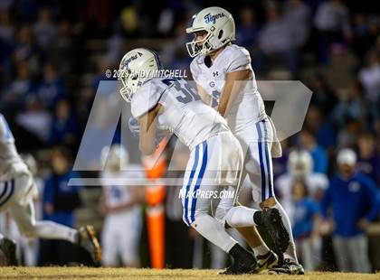 Thumbnail 3 in Gordonsville @ South Pittsburg (1-1A Quarterfinal) photogallery.