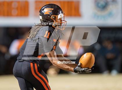 Thumbnail 3 in Gordonsville @ South Pittsburg (1-1A Quarterfinal) photogallery.