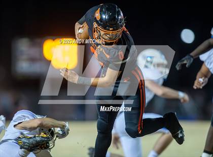 Thumbnail 3 in Gordonsville @ South Pittsburg (1-1A Quarterfinal) photogallery.