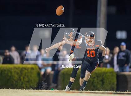 Thumbnail 2 in Gordonsville @ South Pittsburg (1-1A Quarterfinal) photogallery.
