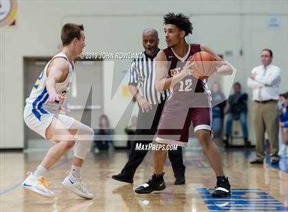 Thumbnail 1 in Zion-Benton @ Lake Forest photogallery.