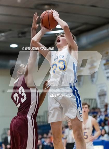 Thumbnail 3 in Zion-Benton @ Lake Forest photogallery.