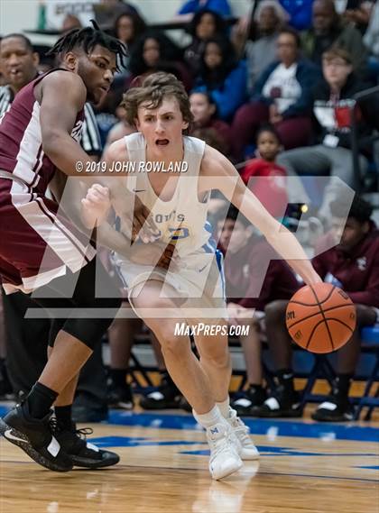 Thumbnail 1 in Zion-Benton @ Lake Forest photogallery.