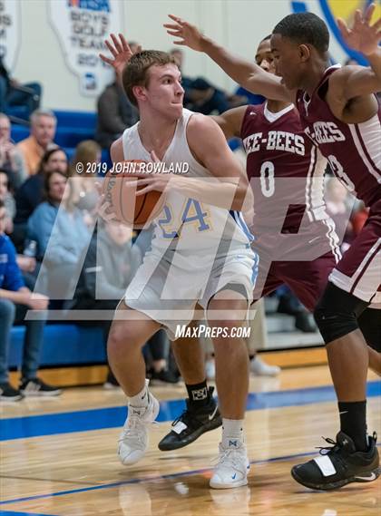 Thumbnail 1 in Zion-Benton @ Lake Forest photogallery.