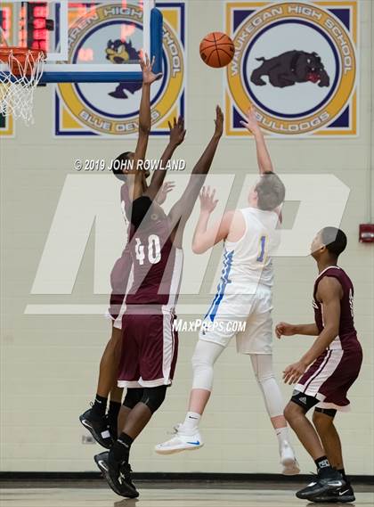 Thumbnail 1 in Zion-Benton @ Lake Forest photogallery.