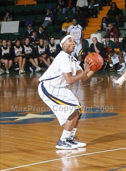 Thumbnail 1 in Niagara Falls vs Christian Brothers Academy (NYSPHSAA AA Semifinal) photogallery.