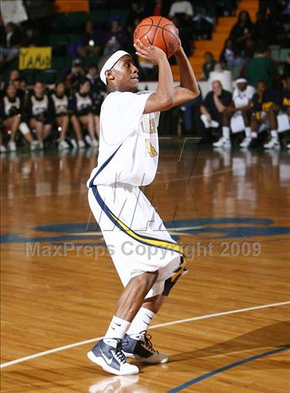 Thumbnail 3 in Niagara Falls vs Christian Brothers Academy (NYSPHSAA AA Semifinal) photogallery.