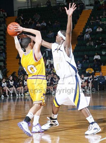 Thumbnail 3 in Niagara Falls vs Christian Brothers Academy (NYSPHSAA AA Semifinal) photogallery.