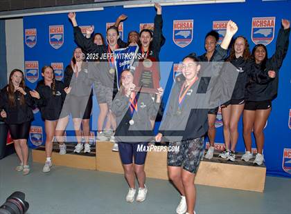 Thumbnail 1 in NCHSAA 3A Final Awards photogallery.