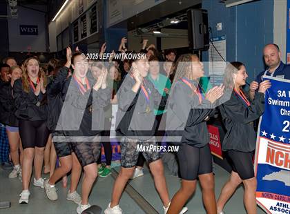 Thumbnail 1 in NCHSAA 3A Final Awards photogallery.