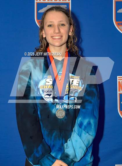 Thumbnail 1 in NCHSAA 3A Final Awards photogallery.