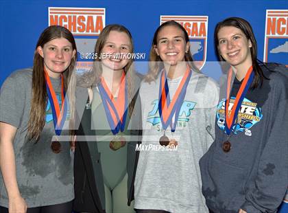 Thumbnail 1 in NCHSAA 3A Final Awards photogallery.
