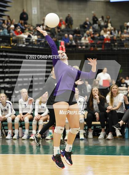 Thumbnail 2 in Bountiful vs. Box Elder (UHSAA 5A Second Round) photogallery.