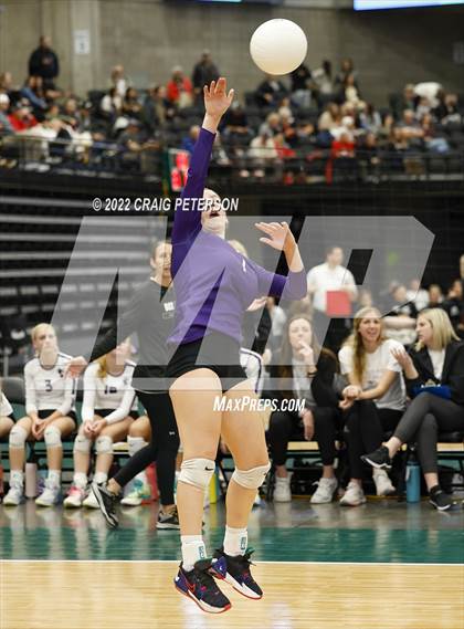 Thumbnail 3 in Bountiful vs. Box Elder (UHSAA 5A Second Round) photogallery.