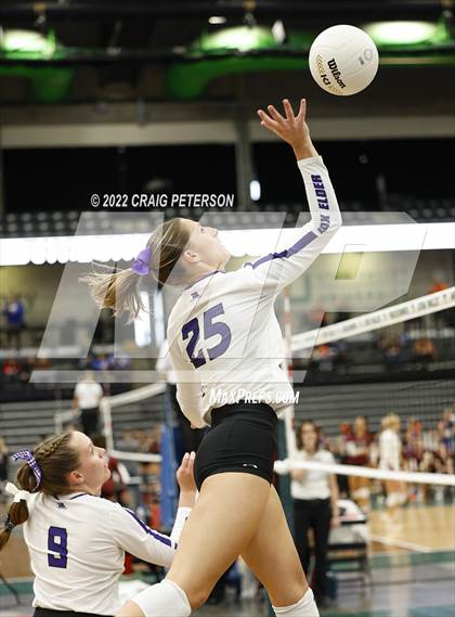 Thumbnail 1 in Bountiful vs. Box Elder (UHSAA 5A Second Round) photogallery.