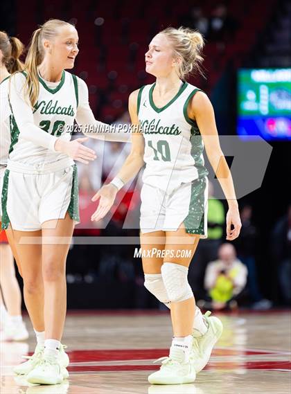 Thumbnail 2 in Millard West vs. Millard South (NSAA Class A Quarterfinal) photogallery.