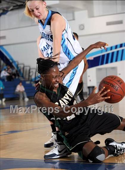 Thumbnail 3 in Canyon @ Saugus photogallery.