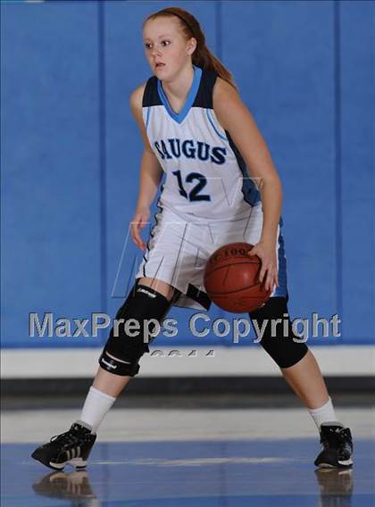 Thumbnail 3 in Canyon @ Saugus photogallery.