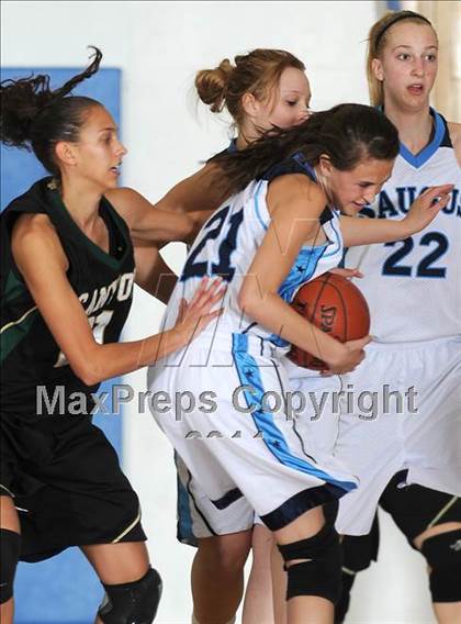 Thumbnail 1 in Canyon @ Saugus photogallery.