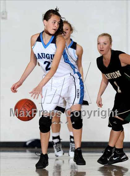 Thumbnail 1 in Canyon @ Saugus photogallery.