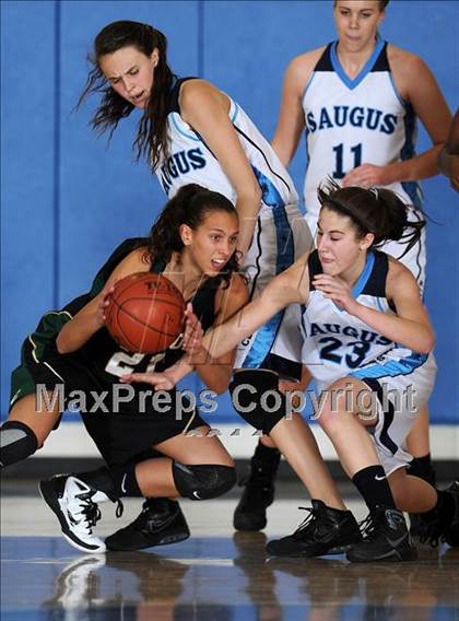 Thumbnail 1 in Canyon @ Saugus photogallery.