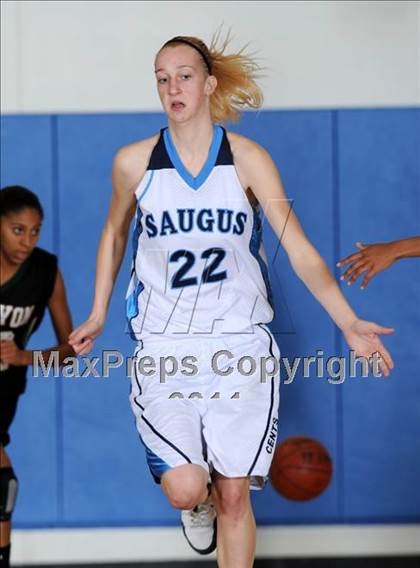Thumbnail 3 in Canyon @ Saugus photogallery.
