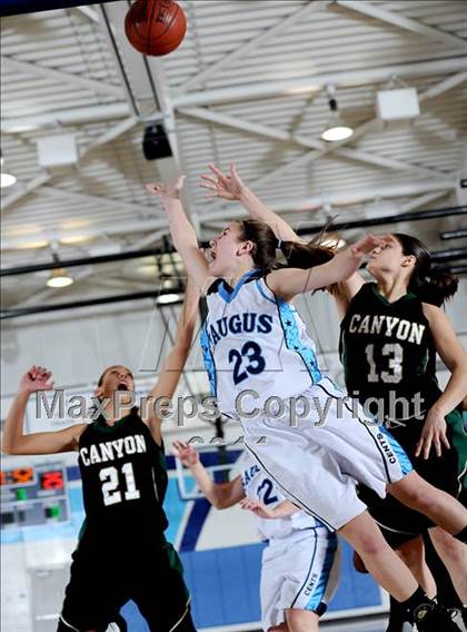 Thumbnail 3 in Canyon @ Saugus photogallery.