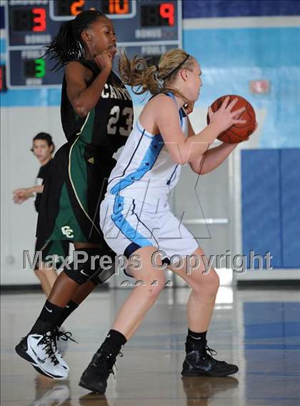 Thumbnail 1 in Canyon @ Saugus photogallery.