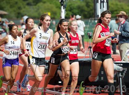 Thumbnail 2 in Stanford Invitational 3000m photogallery.