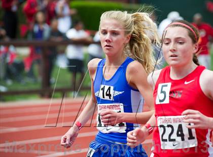 Thumbnail 1 in Stanford Invitational 3000m photogallery.