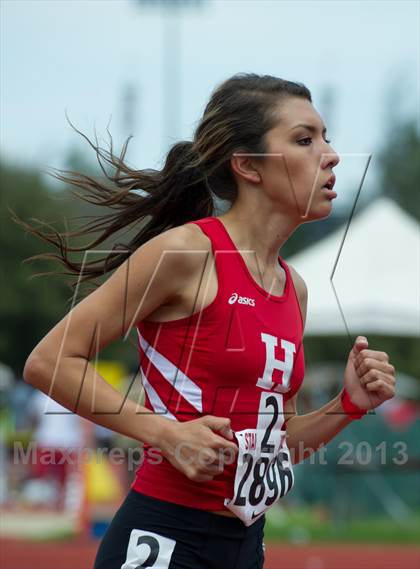 Thumbnail 1 in Stanford Invitational 3000m photogallery.
