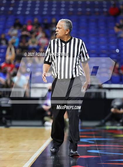 Thumbnail 3 in Brownfield vs. Fairfield (UIL 3A Final) photogallery.