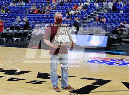 Thumbnail 2 in Brownfield vs. Fairfield (UIL 3A Final) photogallery.