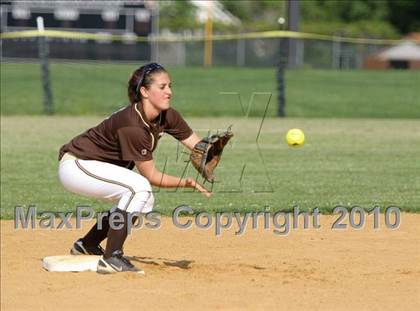Thumbnail 2 in Clarkstown South vs. Suffern photogallery.