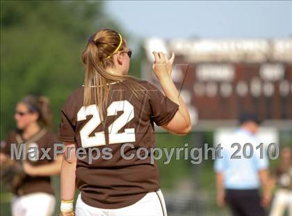 Thumbnail 2 in Clarkstown South vs. Suffern photogallery.
