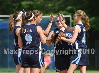 Thumbnail 2 in Clarkstown South vs. Suffern photogallery.