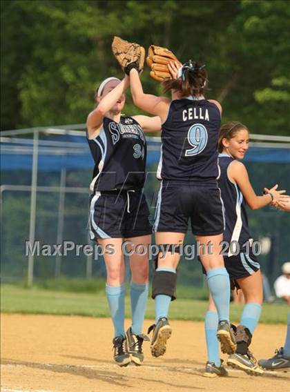 Thumbnail 1 in Clarkstown South vs. Suffern photogallery.