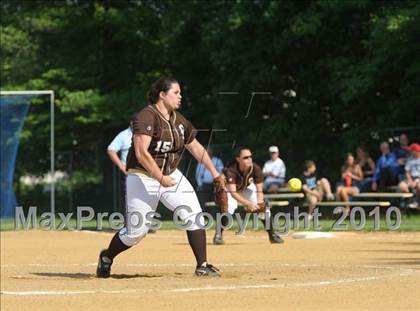 Thumbnail 1 in Clarkstown South vs. Suffern photogallery.